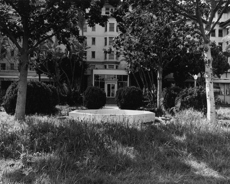 ambassador hotel and fountain