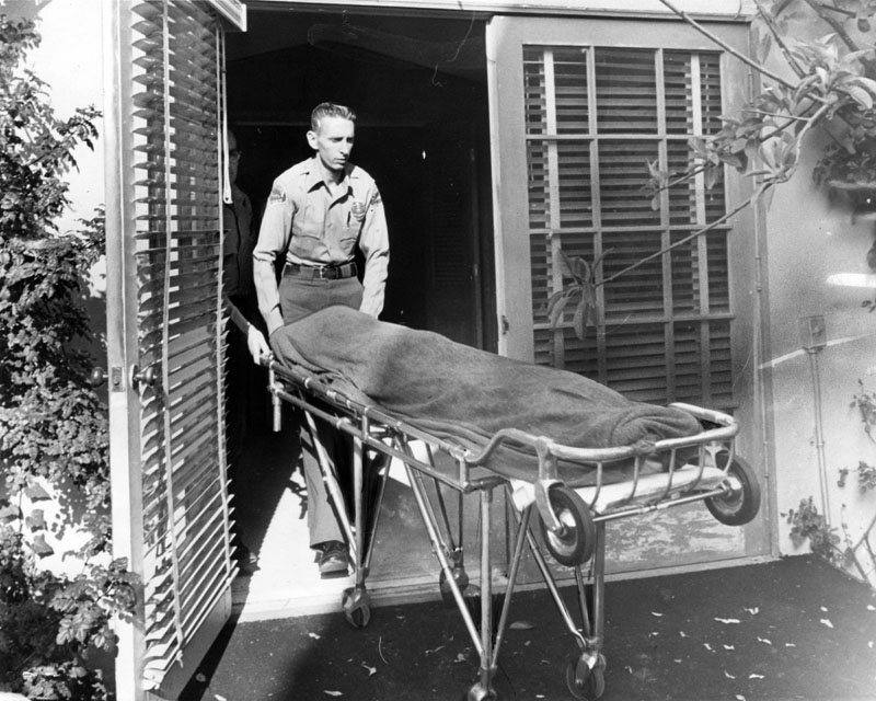 marilyn monroe's body taken to coroner